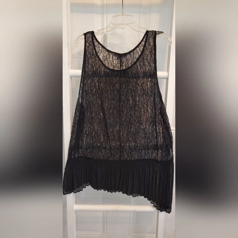 BCBGeneration Sheer Top - Picture 3 of 5